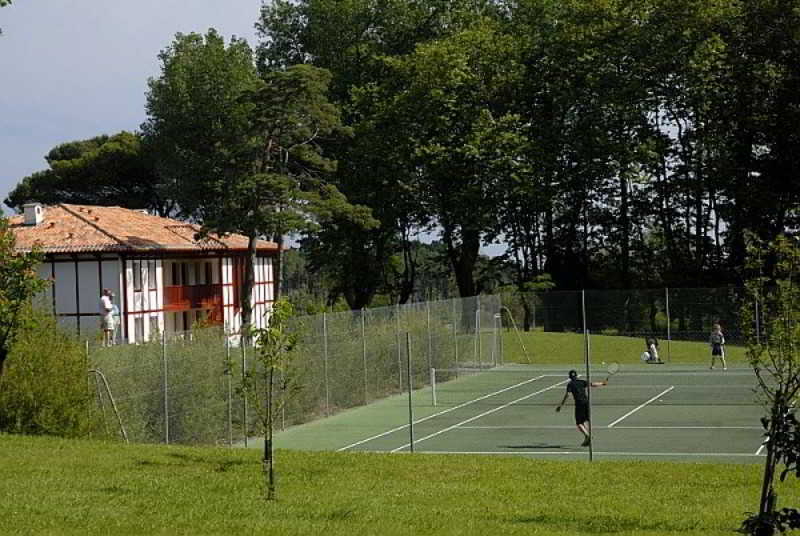 Residence Pierre & Vacances Le Domaine De Bordaberry Urrugne Exteriör bild