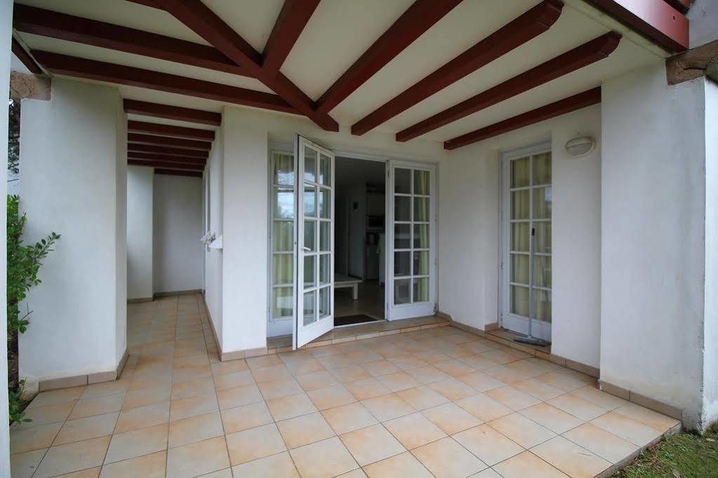 Residence Pierre & Vacances Le Domaine De Bordaberry Urrugne Exteriör bild
